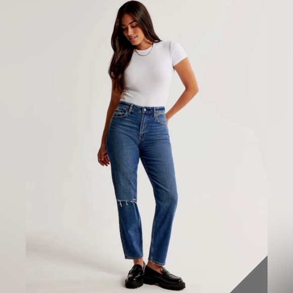 Abercrombie & Fitch Denim - Abercrombie & Fitch The Mom Curve Love High Rise Jean